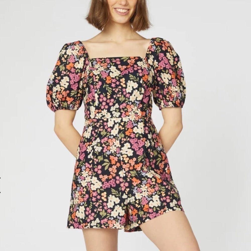 NWT Princess highway floral natalie puff sleeve playsuit 10 summer vacation